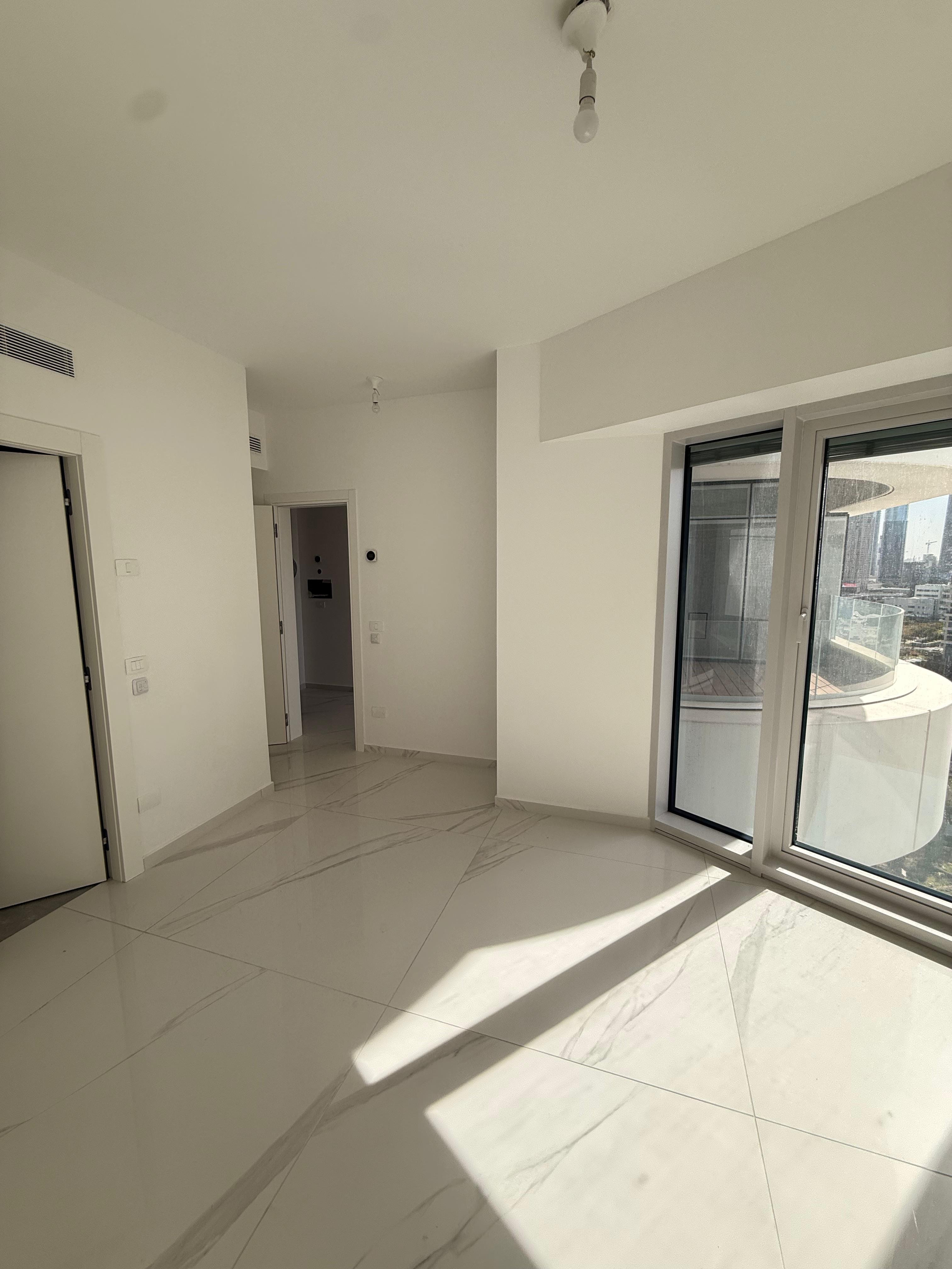 Appartement Neuf de Luxe à Louer à Tel Aviv